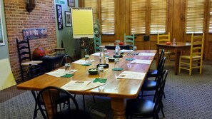 Meeting facility - Farmers Guest House (Galena)