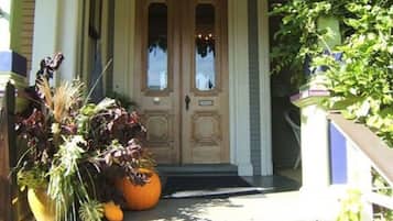 Entrada de la propiedad