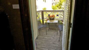 Room (Amber's) | Terrace/patio