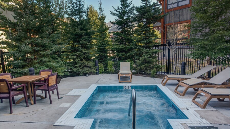 Lodges at Canmore