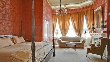 Deluxe Room, 1 King Bed | Premium bedding, Select Comfort beds, individually decorated