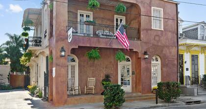 New Orleans Guest House