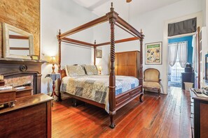 套房, 多張床 | 1 間臥室、獨特裝潢、熨斗/熨衣板、免費無線上網