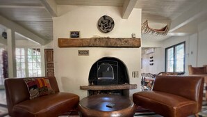 Living area - Ancient Echoes at Kelly Place (Cortez)