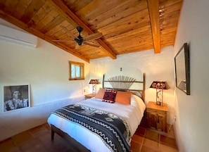 Design-Ferienhütte, 1 Schlafzimmer, Blick auf die Wüste | Hochwertige Bettwaren, Daunenbettdecken, Select-Comfort-Betten
