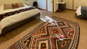 Family Lodge Room 3 - Ancient Echoes at Kelly Place (Cortez)