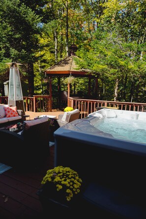 Terrace/patio - Snowed Inn (Killington)