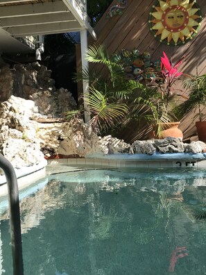 Outdoor pool - The Garden House (Key West)