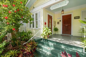 Room | Property entrance