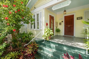 Room | Property entrance