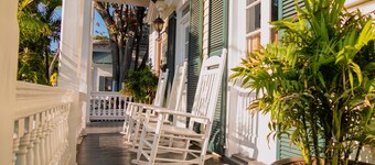 โรงแรมลาเพนชียอนอินน์