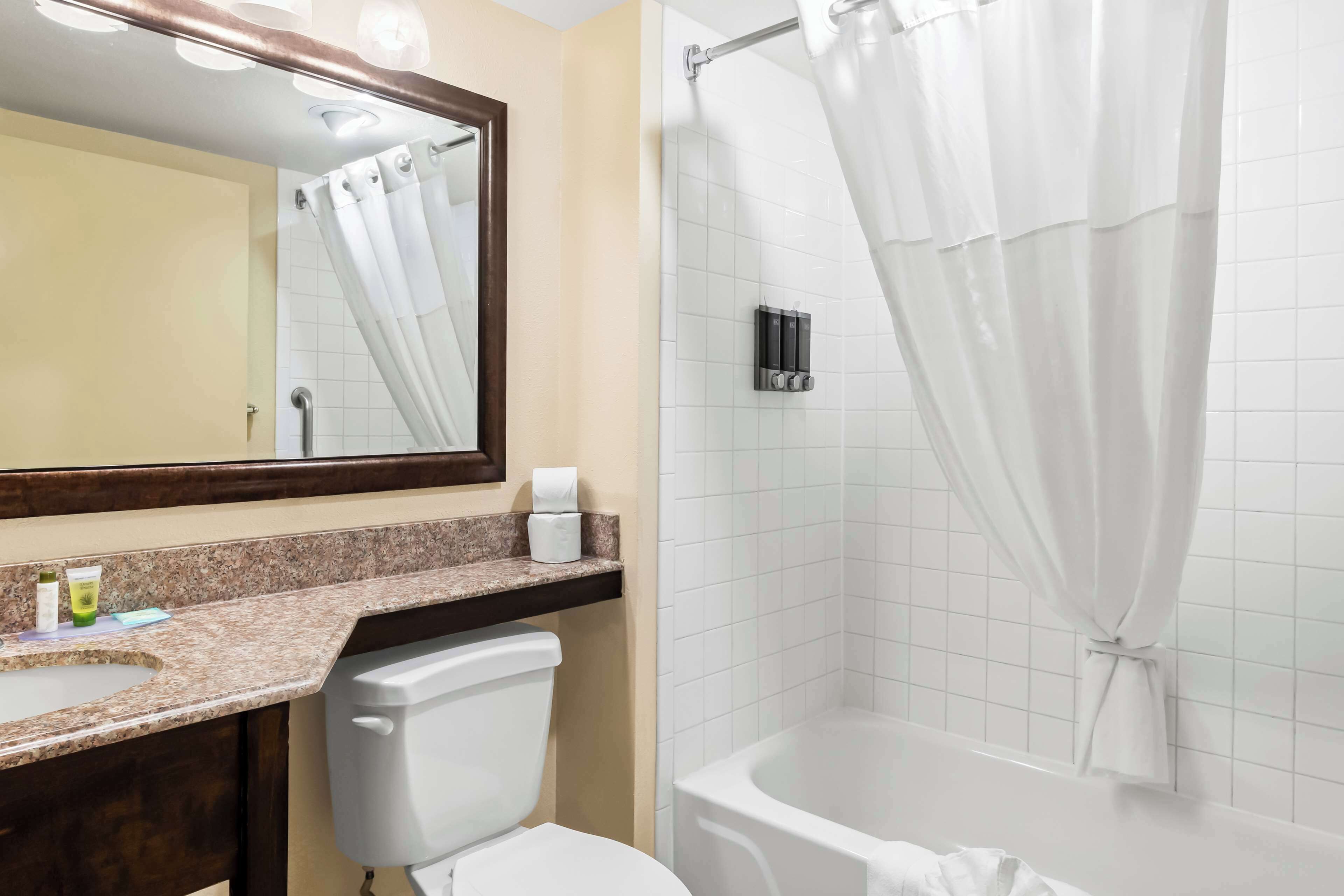 Photo - Sonesta Essential NW Houston