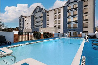 Sonesta Essential NW Houston