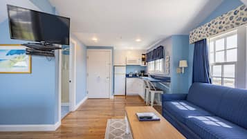 Studio Deluxe, 1 grand lit et 1 canapé-lit | Cuisine privée | Grand réfrigérateur, micro-ondes, cafetiÚre/bouilloire
