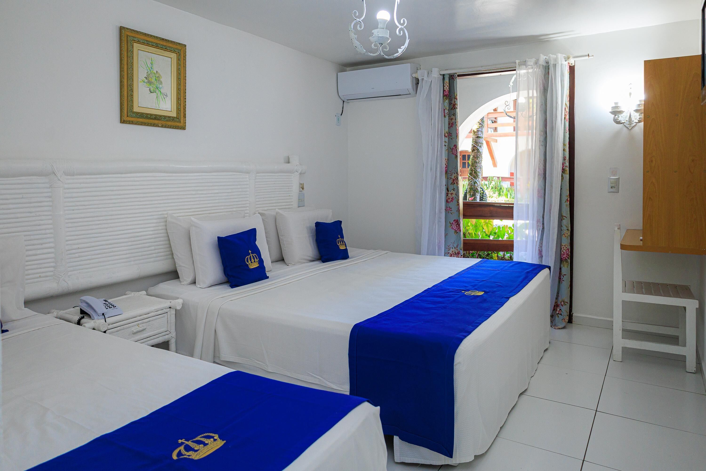 Minibar, in-room safe, blackout drapes, free WiFi