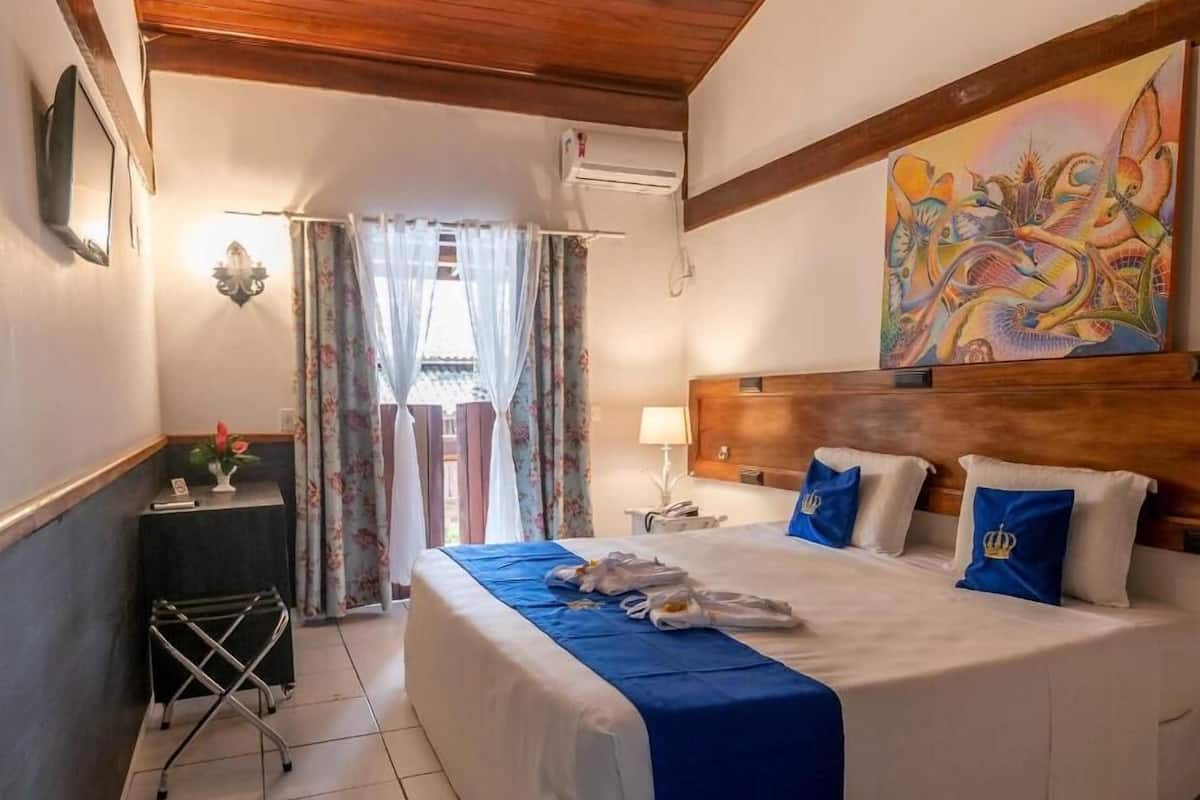 Minibar, una cassaforte in camera, tende oscuranti, Wi-Fi gratuito
