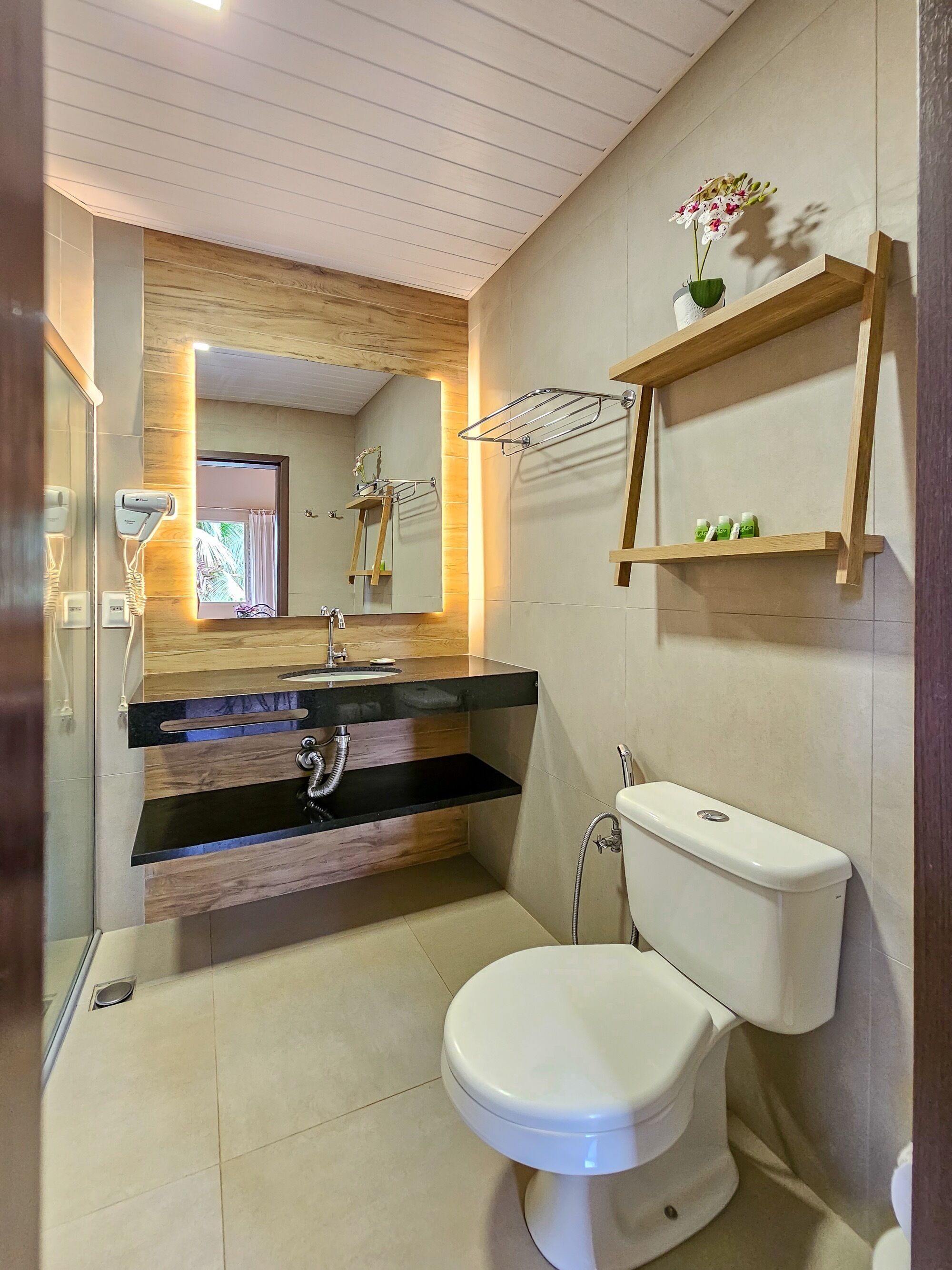 luxury double room, 4 bedrooms (special) | minibar, in-room safe, desk, free wifi