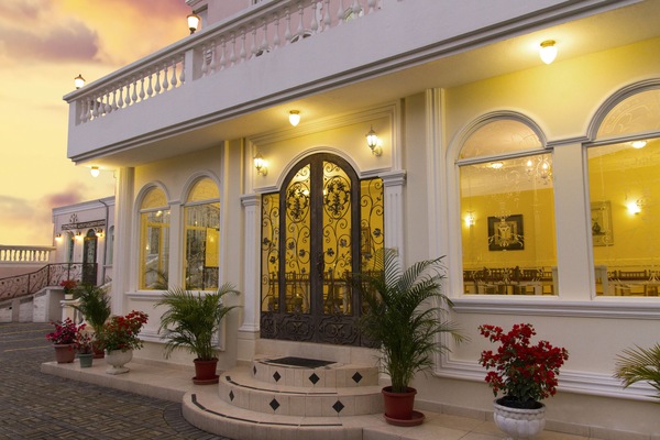 Majoituspaikan julkisivu