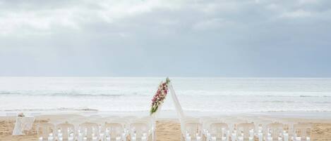 屋外結婚式場