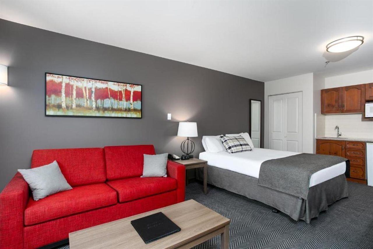 Iron/ironing board, rollaway beds, free WiFi, bed sheets
