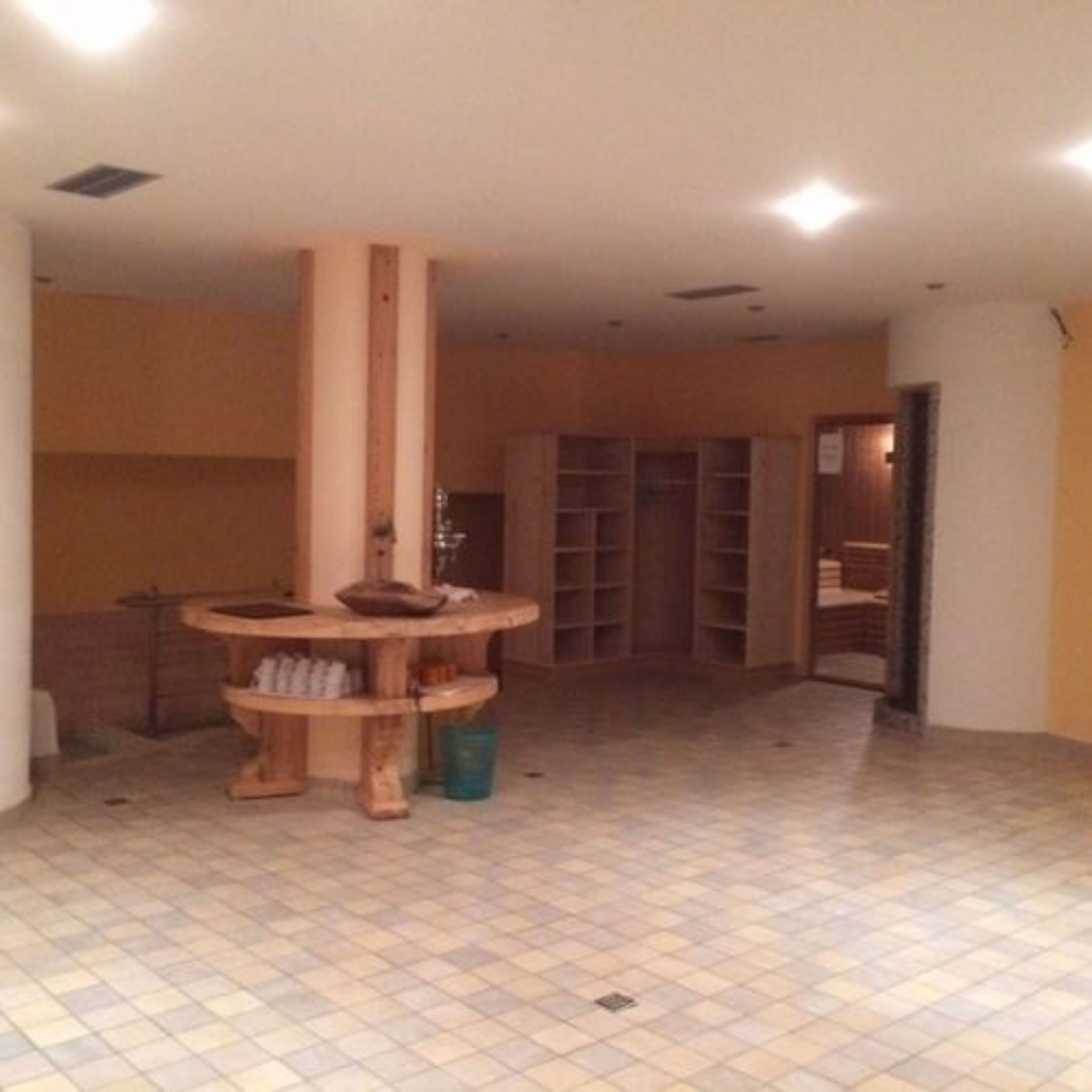 turkish bath/hammam, body treatments, hot stone massages