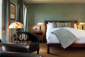 Standard Room, 1 King Bed | Individually decorated, individually furnished, blackout drapes - The Settlers Inn (Hawley)