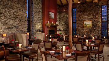 Gratis komplett frukost varje dag