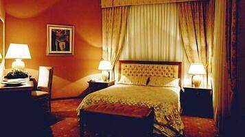 Suite junior | Internet y despertador