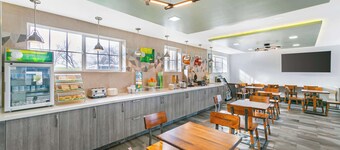 Quality Inn & Suites Sacramento Downtown Area