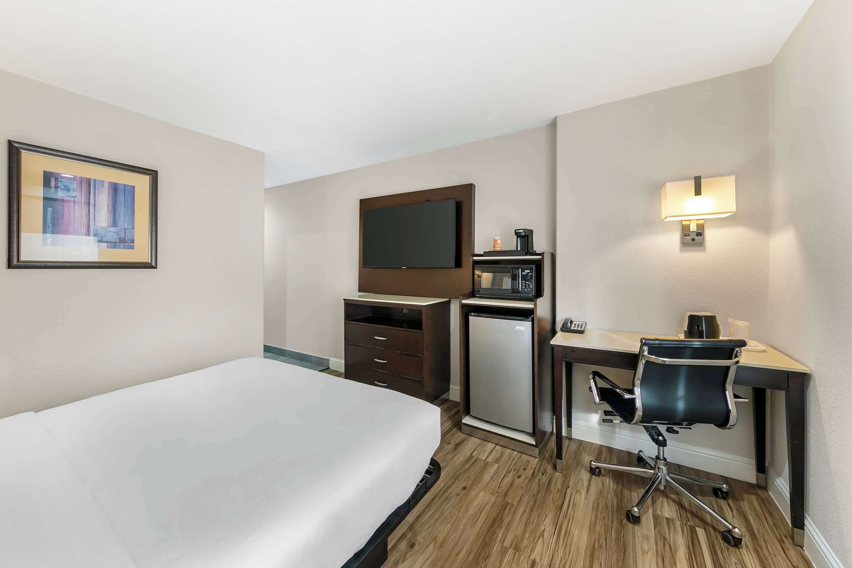 Photo - Quality Inn & Suites Sacramento Downtown Area