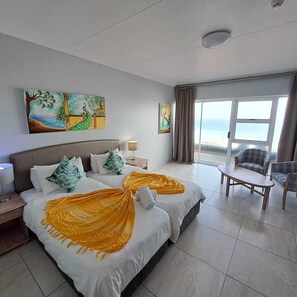 Tomannsrom | Safe på rommet, individuelt dekorert, individuelt innredet og skrivebord