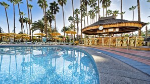 2 bars/lounges, poolside bar