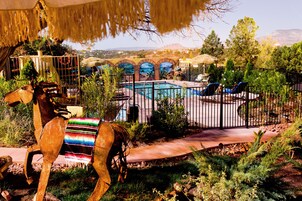 Seasonal outdoor pool, pool umbrellas, sun loungers