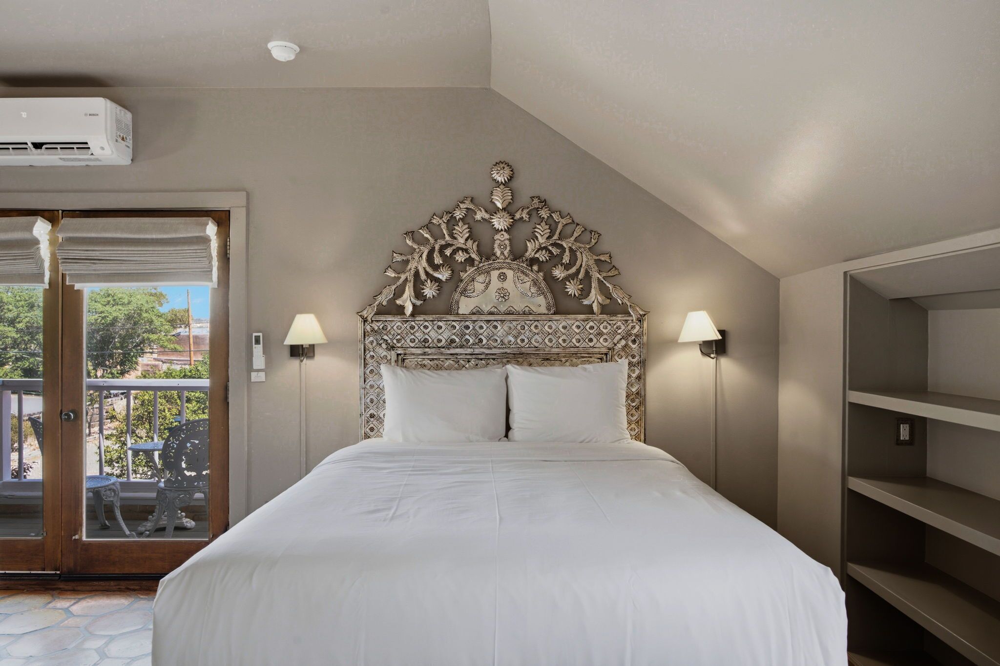 Photo - The Parador