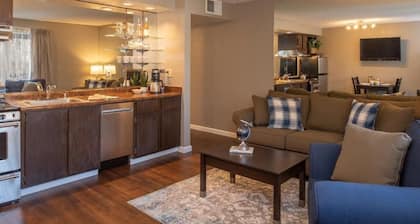 Thunderbird Resort Club