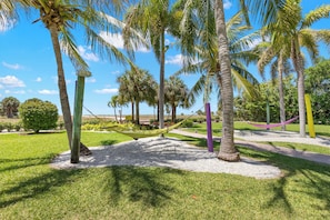 Property grounds - South Beach Oceanfront Resort (Treasure Island)