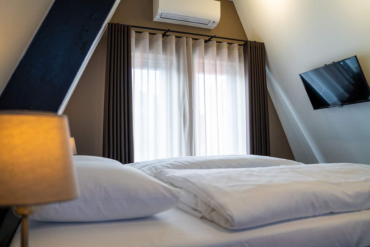 Suite | Minibar, in-room safe, desk, cribs/infant beds