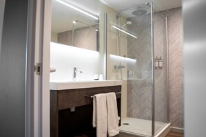 Junior Suite | Bathroom