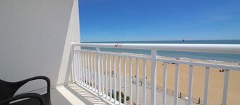 Ocean Sands Resort, Oceanfront, Virginia Beach by Vacatia