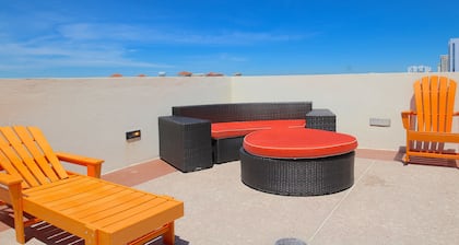 Ocean Sands Resort, Oceanfront, Virginia Beach by Vacatia