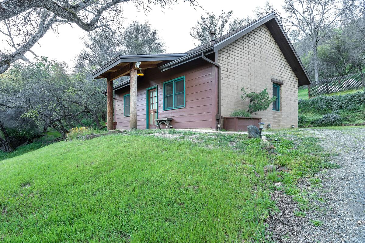 Native Cottage | Mountain view