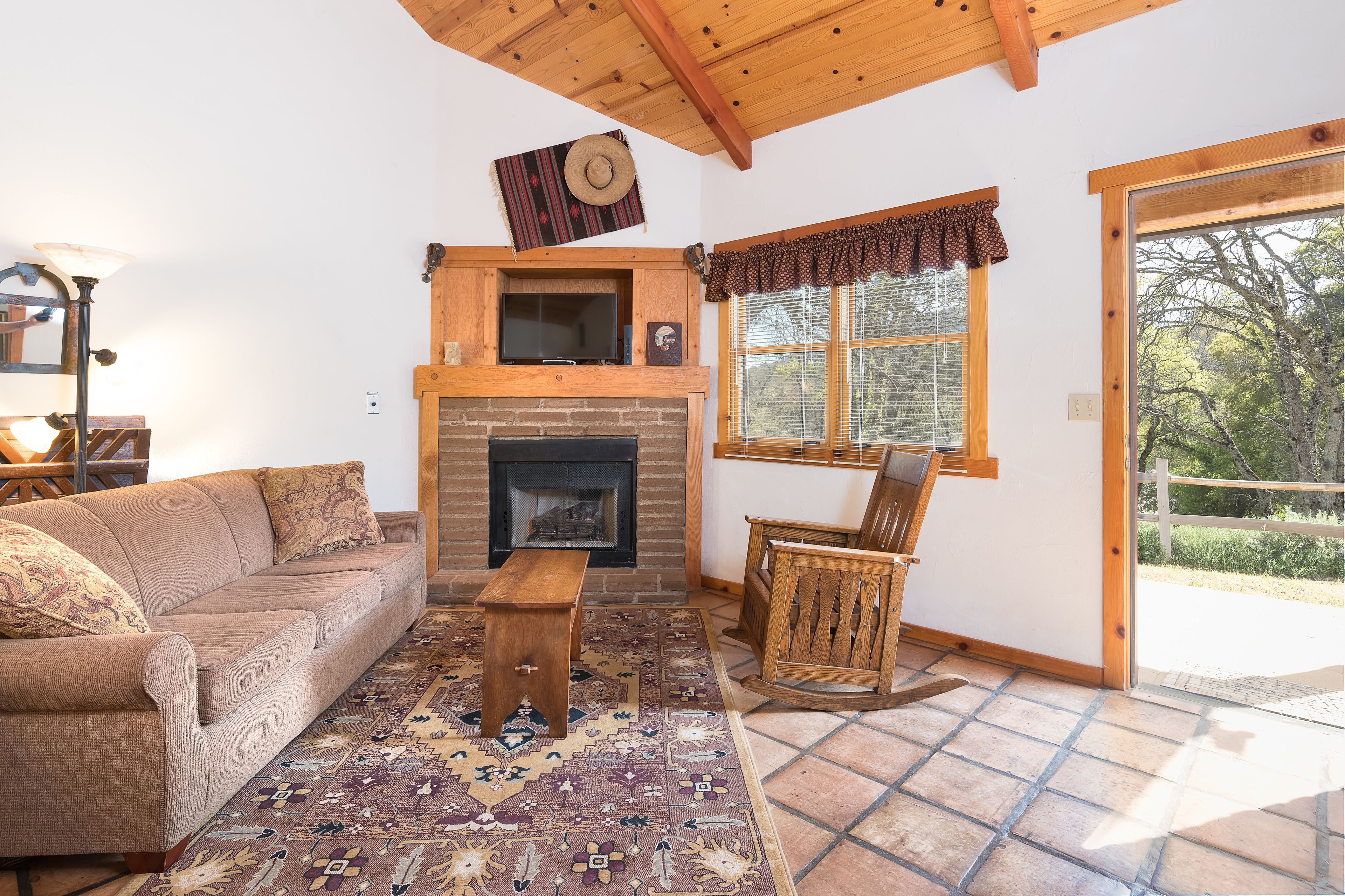 native cottage | living area | 30-inch smart tv with digital channels, tv, netflix