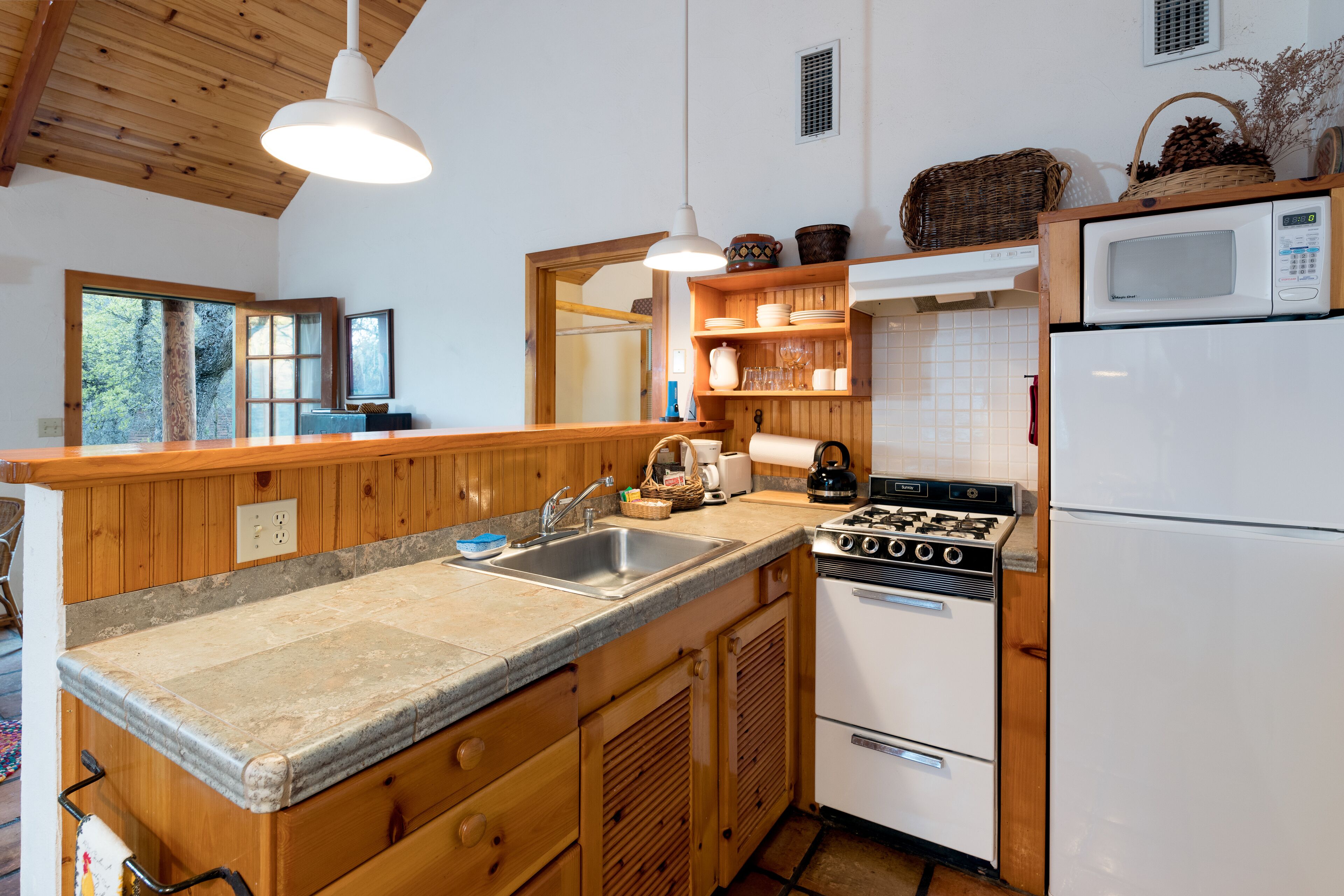 native cottage | private kitchen | fridge, microwave, stovetop, coffee/tea maker