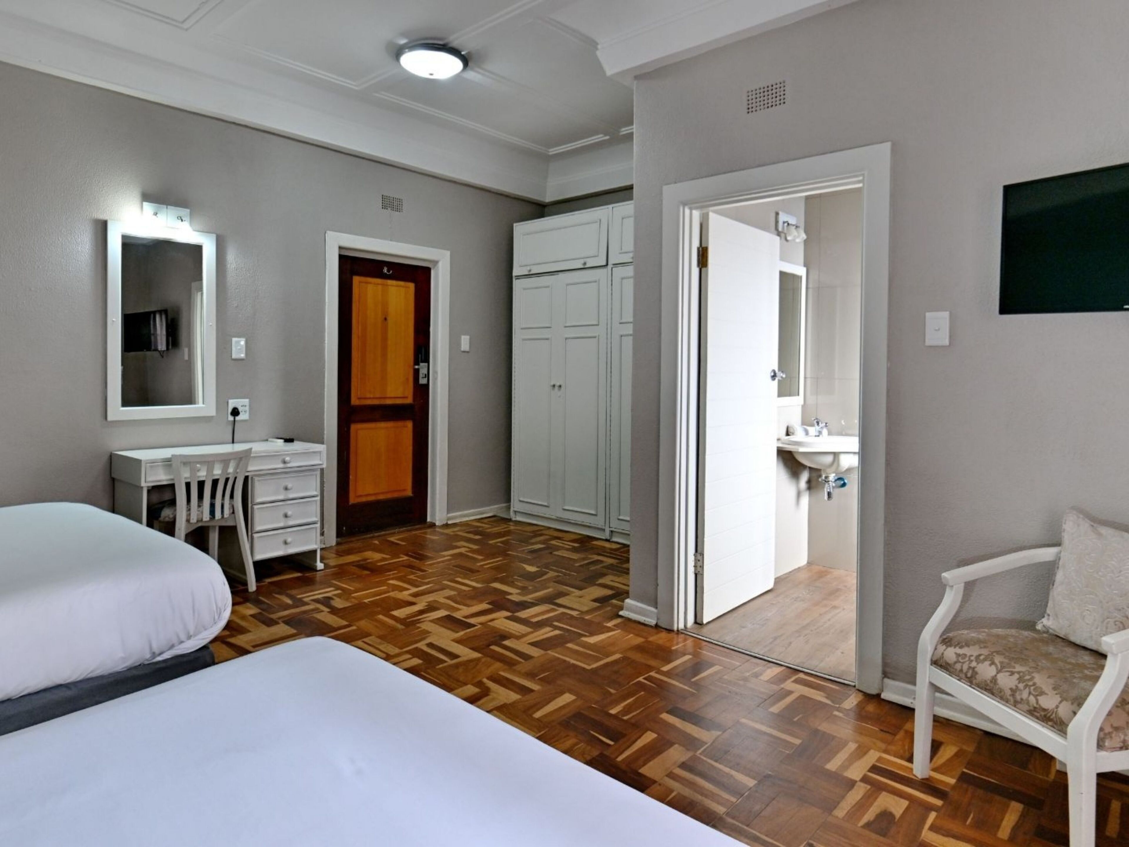 Deluxe Double Room | Premium bedding, Select Comfort beds, desk, laptop workspace