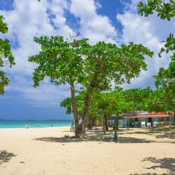 Privatstrand, Strandbar