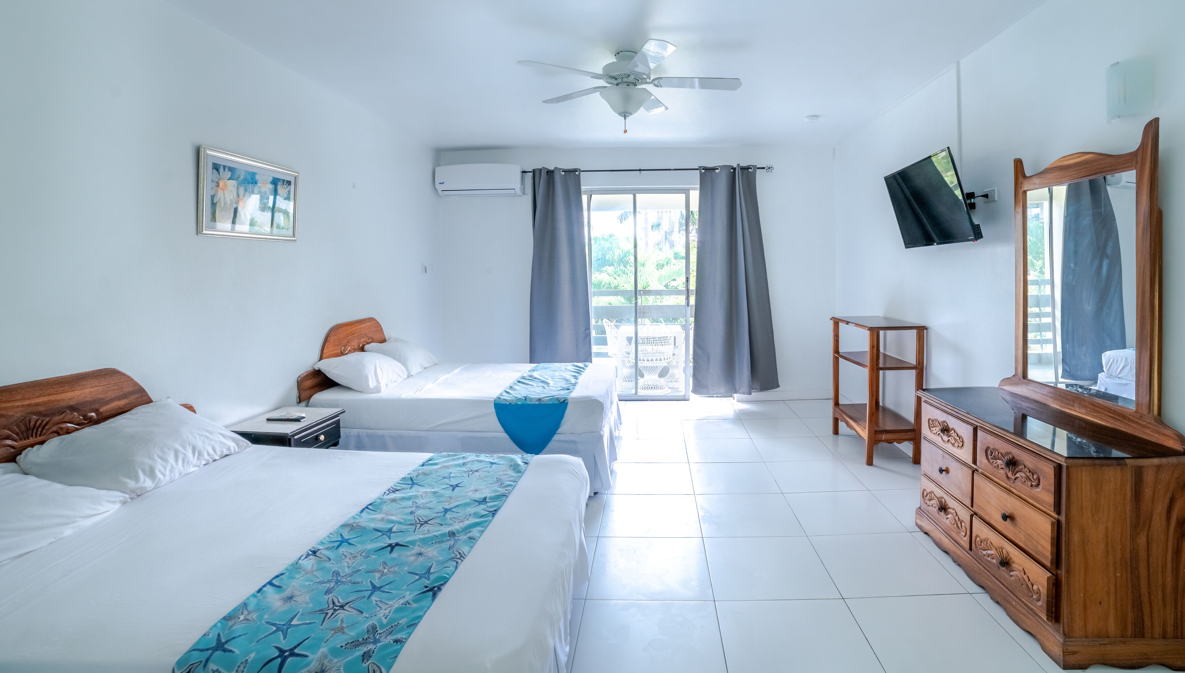 Studio | Blackout drapes, iron/ironing board, free WiFi, bed sheets