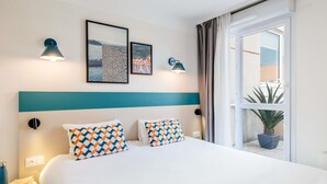 Apartment, 1 Schlafzimmer, Balkon | Zimmersafe, Schreibtisch, Verdunkelungsvorhänge, schallisolierte Zimmer