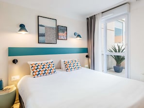 Apartment, 1 Bedroom, Balcony | In-room safe, individually furnished, desk, blackout curtains - Aparthotel Adagio Access Marseille Prado Perier (Marseille)