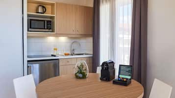 Superior Apartment, 1 Bedroom, Balcony | 1 bedroom, in-room safe, desk, soundproofing