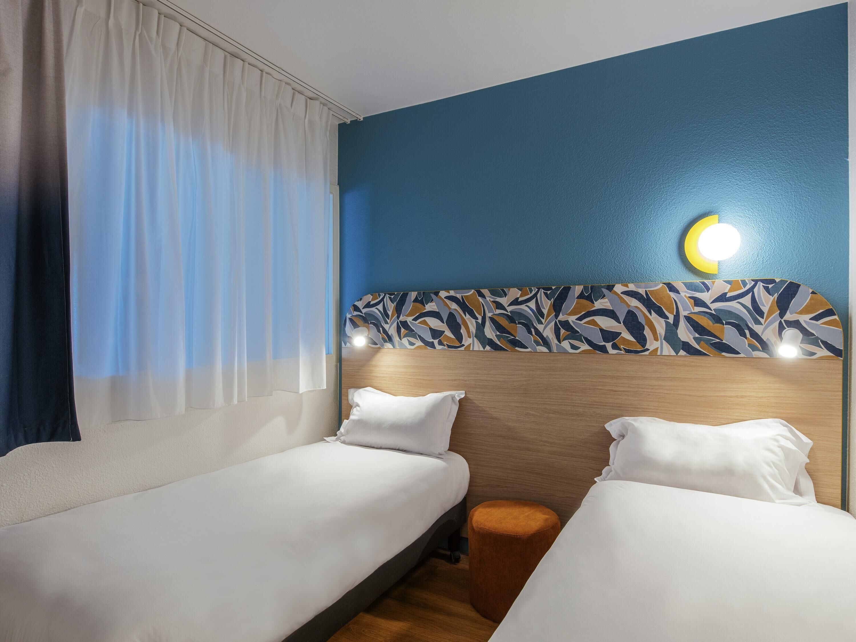 Apartment, 1 Bedroom | In-room safe, desk, iron/ironing board, free cots/infant beds